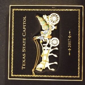 NIB 2017 Texas Capitol Ornament